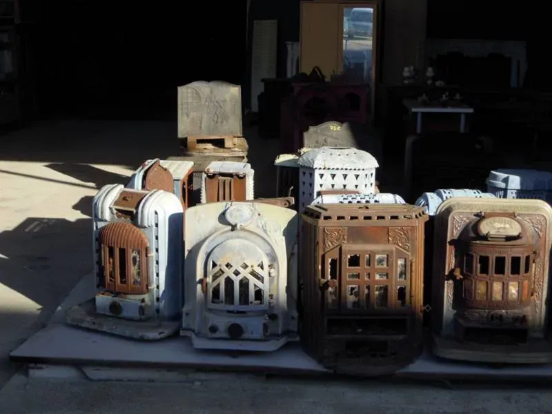 Magnifiques différents poêles de collection en Gironde